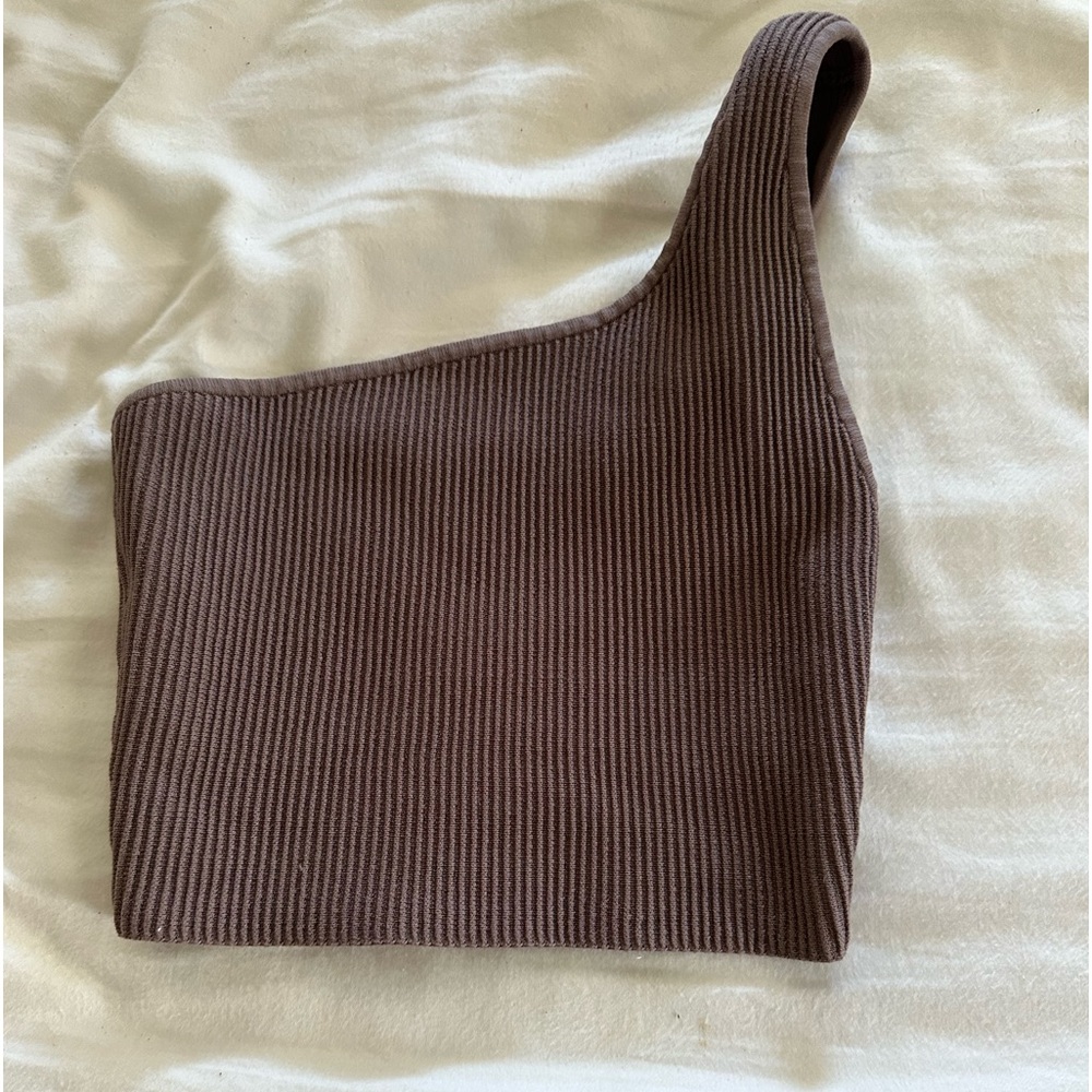 aritzia babaton one shoulder crop top size small